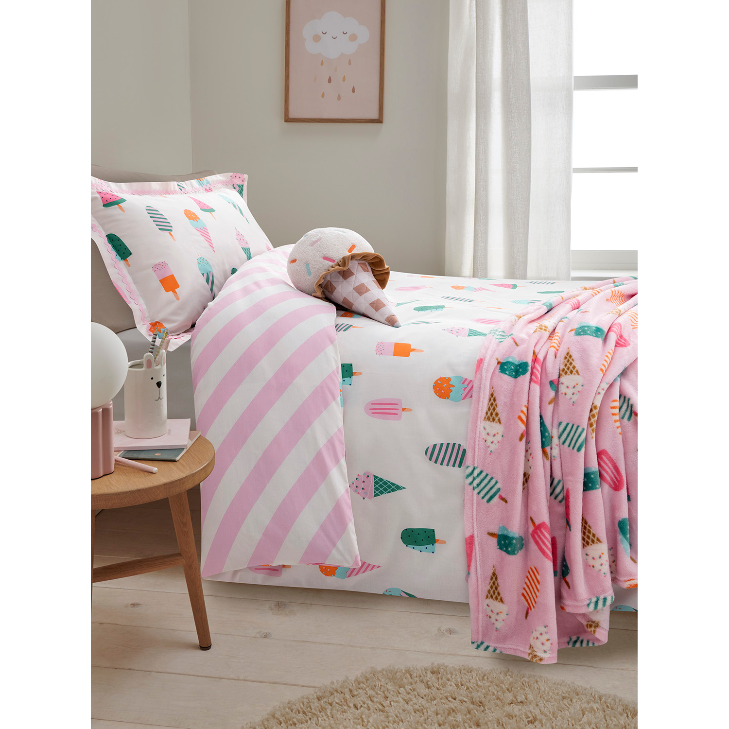George Multi Ice Cream Ric Rac Reversible Duvet Set