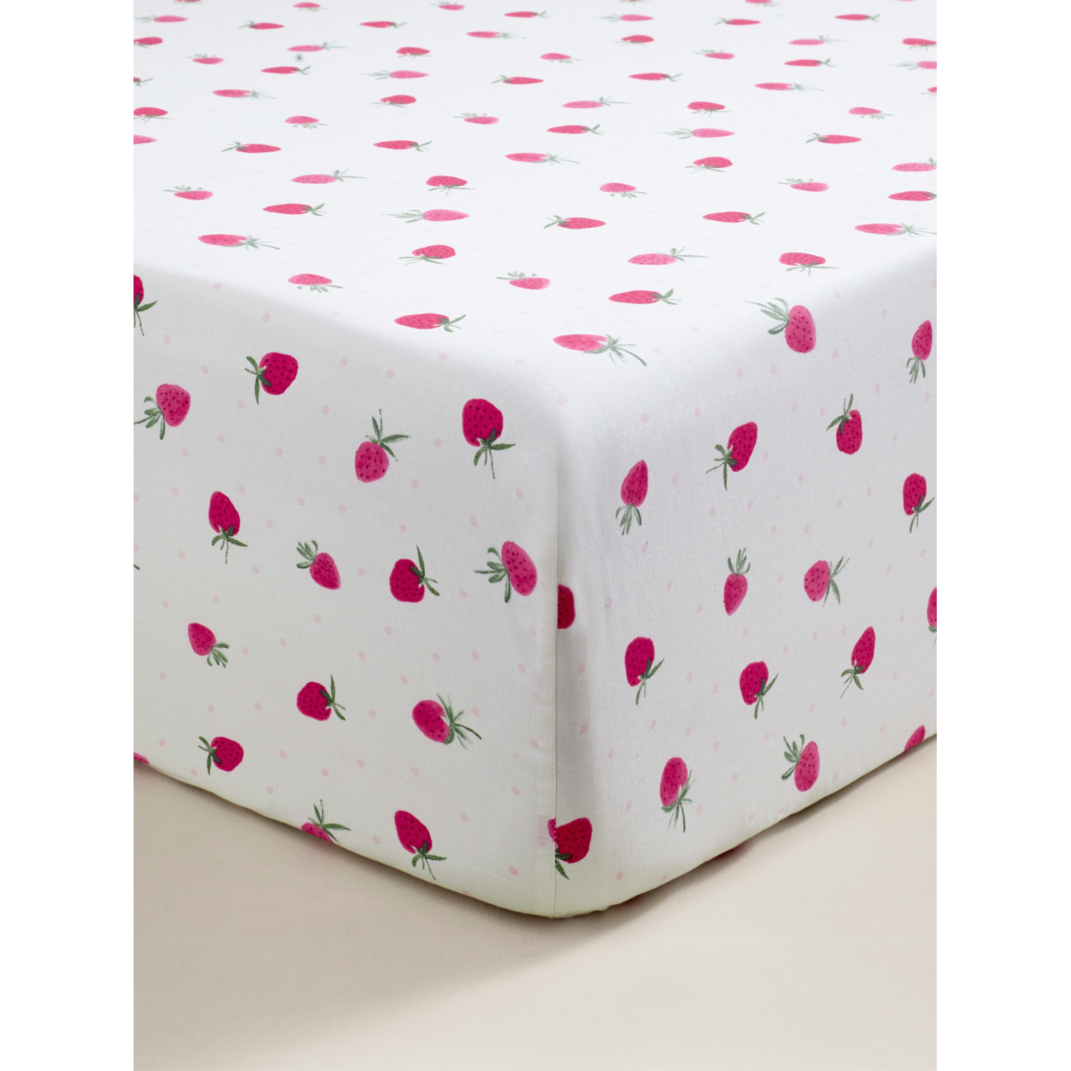 George Multi Strawberries Fitted Sheet