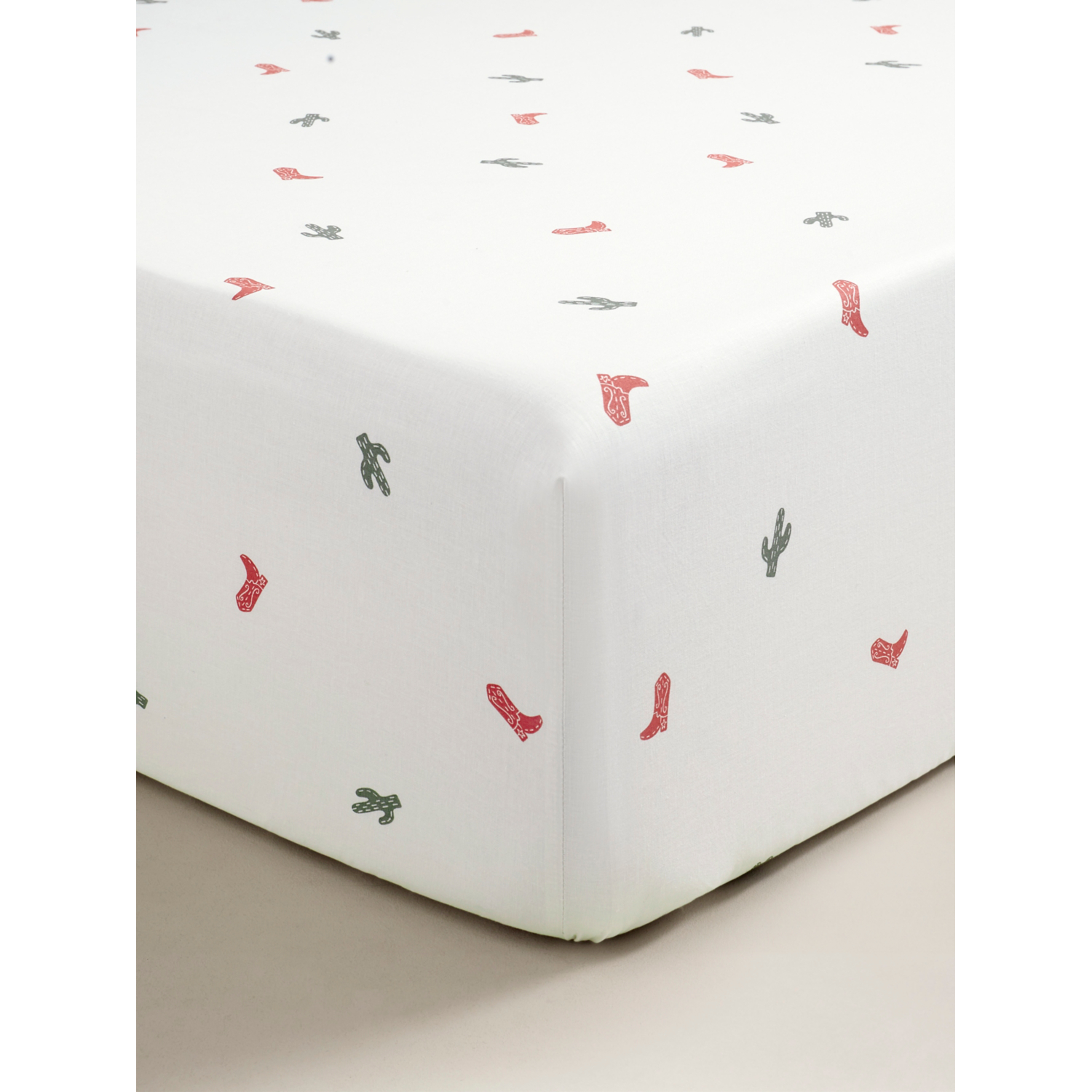 George Multi Western Icons Fitted Sheet