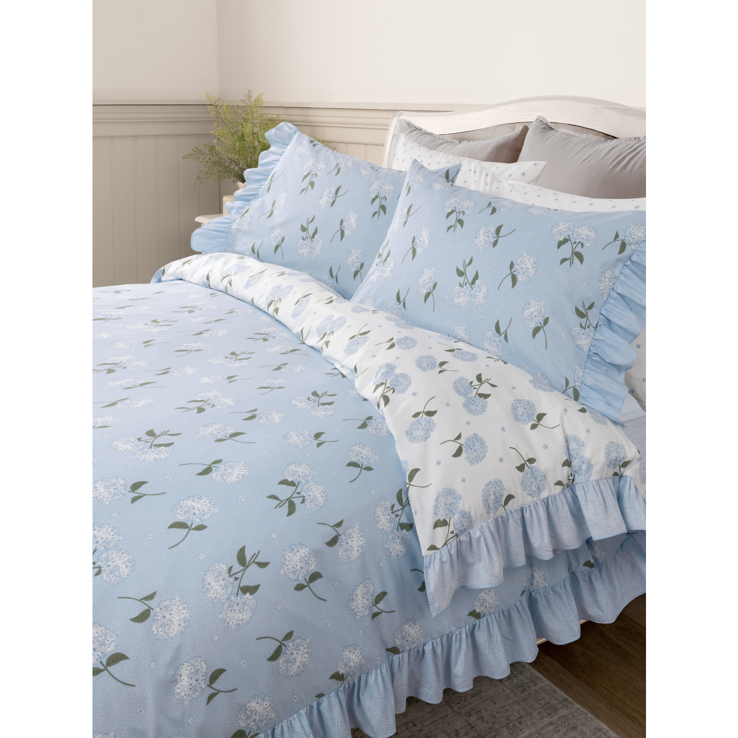 George Blue Stacey Solomon Hydrangea Cotton Duvet Set