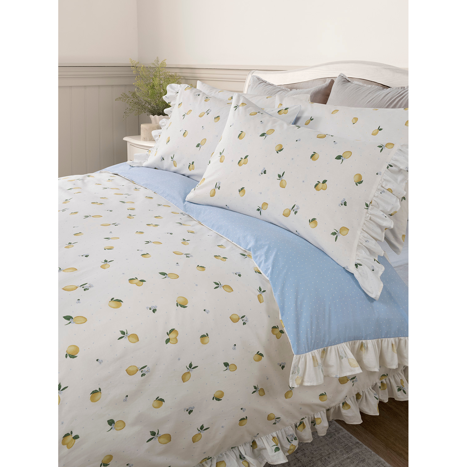 George White & Yellow Stacey Solomon White & Lemon Frill Trim Cotton Duvet Set