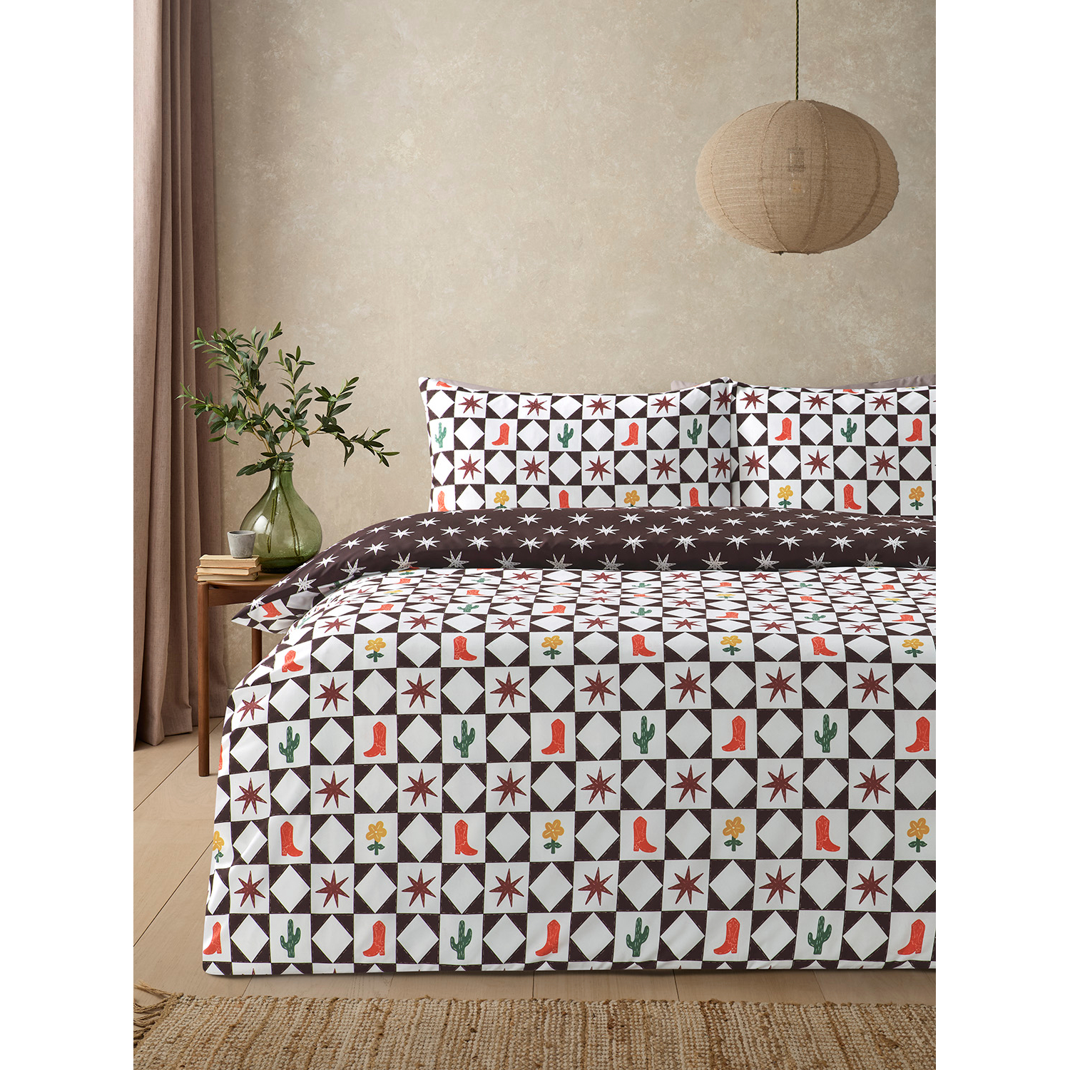 George Multi Western Boot Patch Reversible Microfibre Duvet Set
