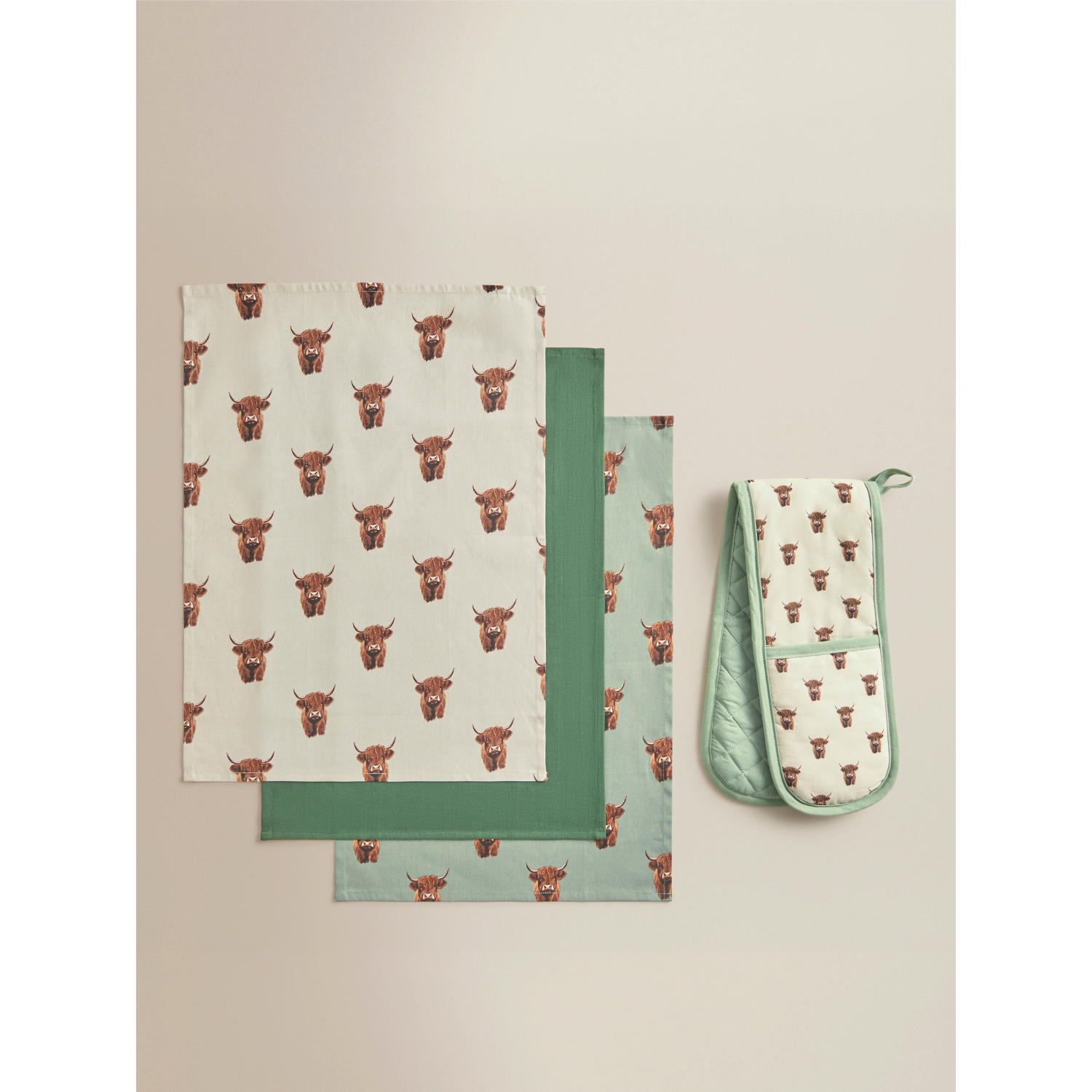 George Multi Highland Cow Tea Towels & Oven Glove Set