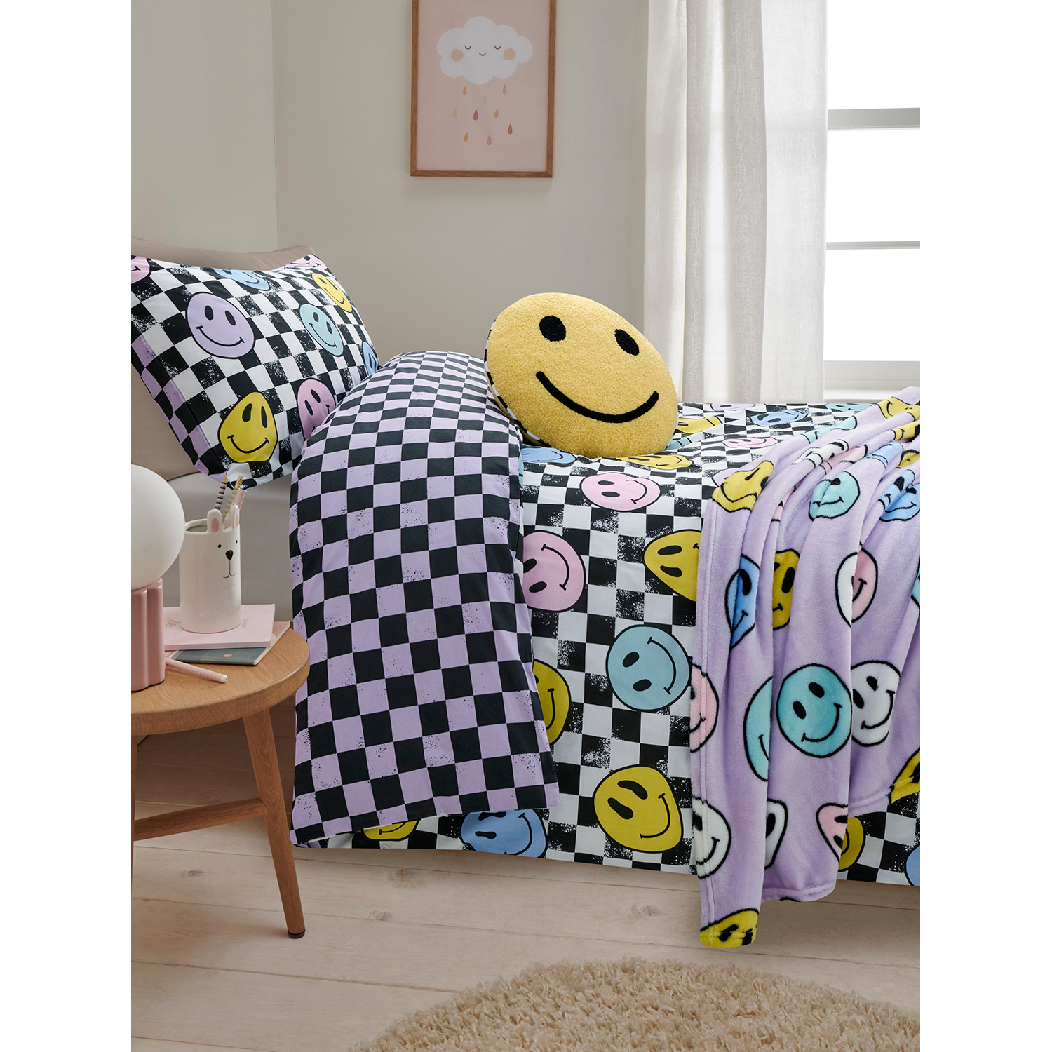 George Black & White Smiley Face Reversible Duvet Set