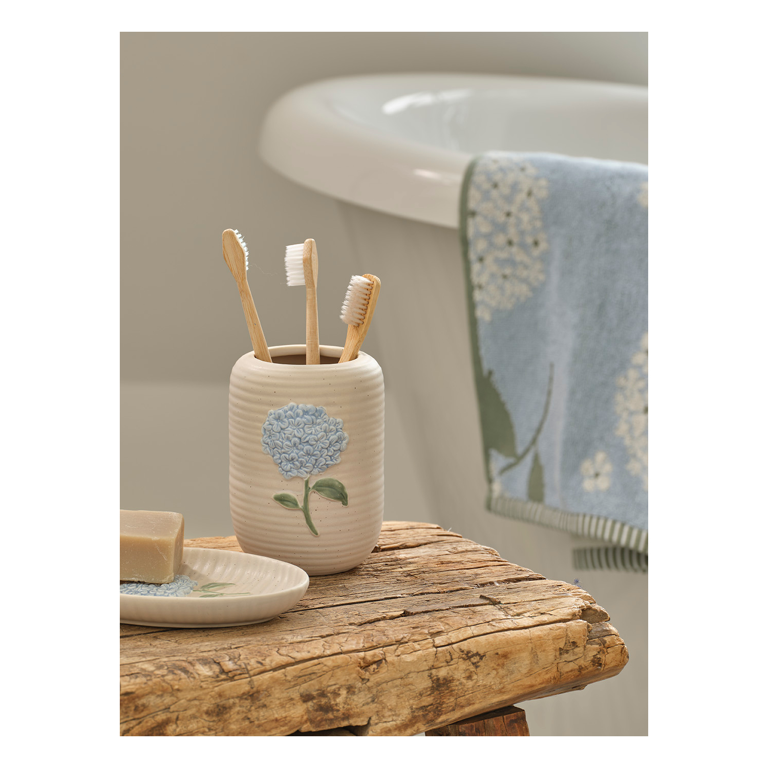 George Natural Stacey Solomon Hydrangea Floral Tumbler