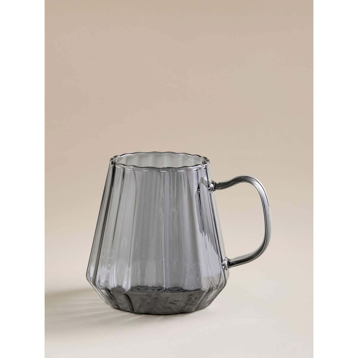 George Grey Angular Smoked Tea Mug