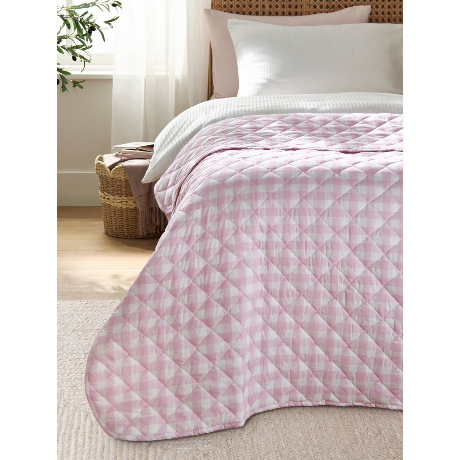 George Pink Gingham Reversible Quilted Bedspread