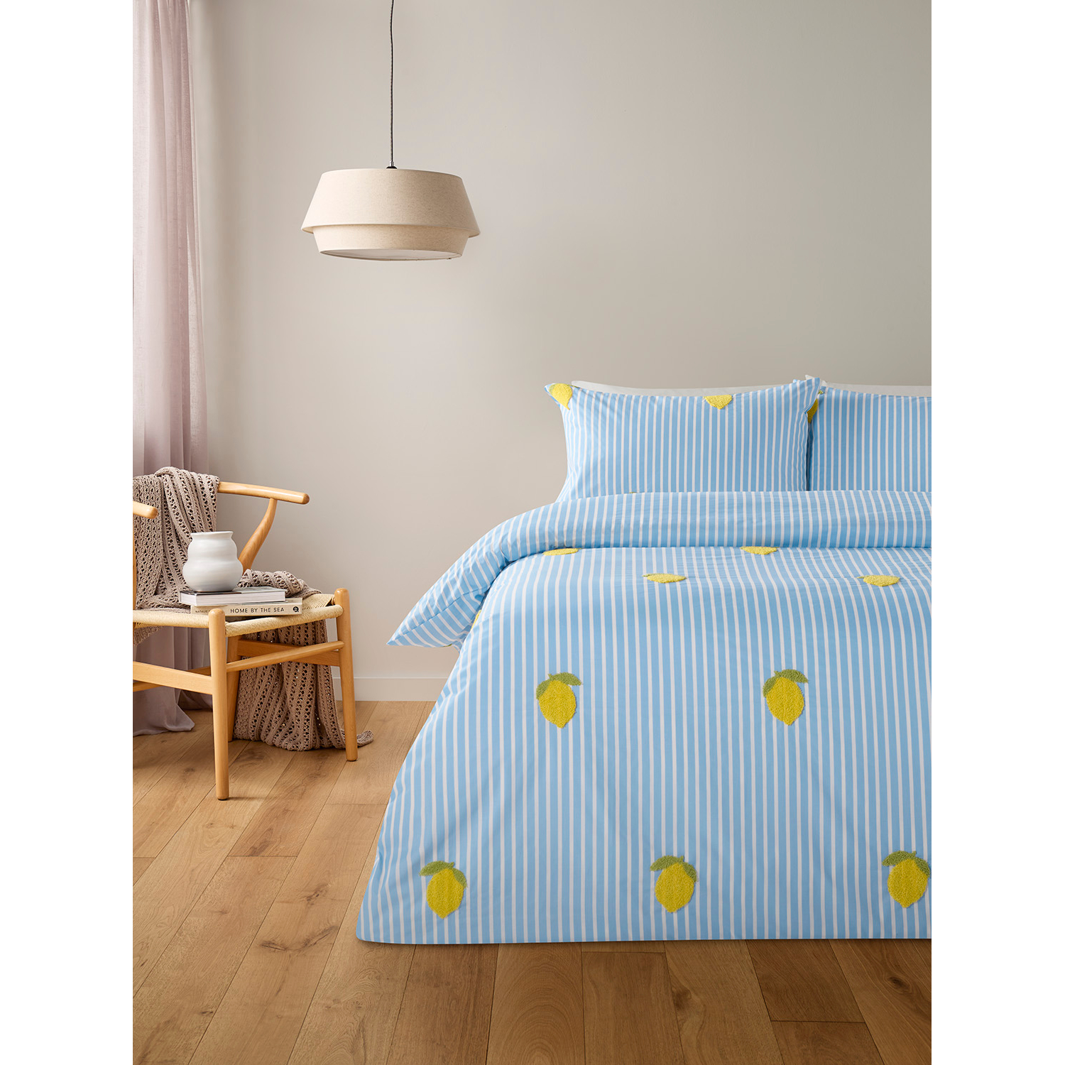 George Blue & White Tufted Lemon Stripe Reversible Duvet Set