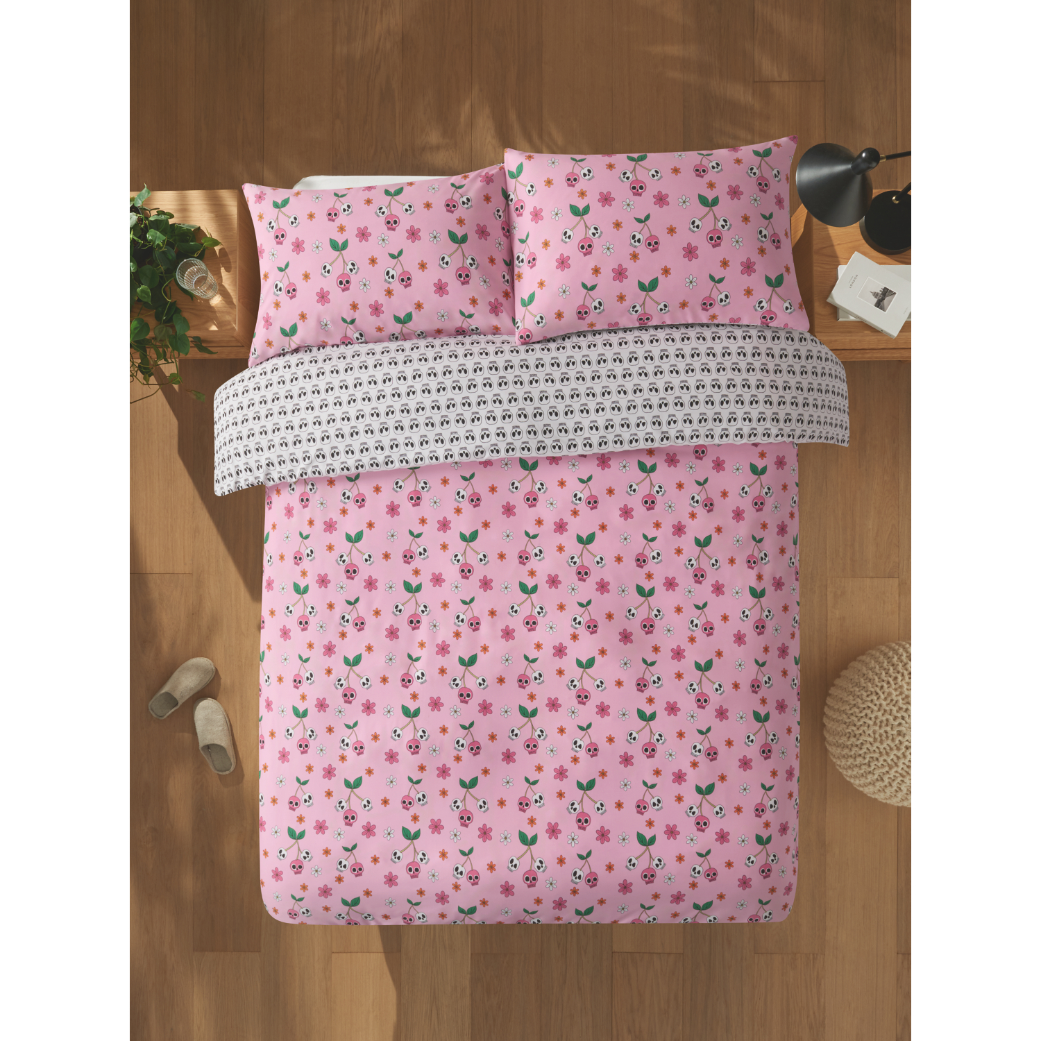 George Pink Cherry Skulls Duvet Set