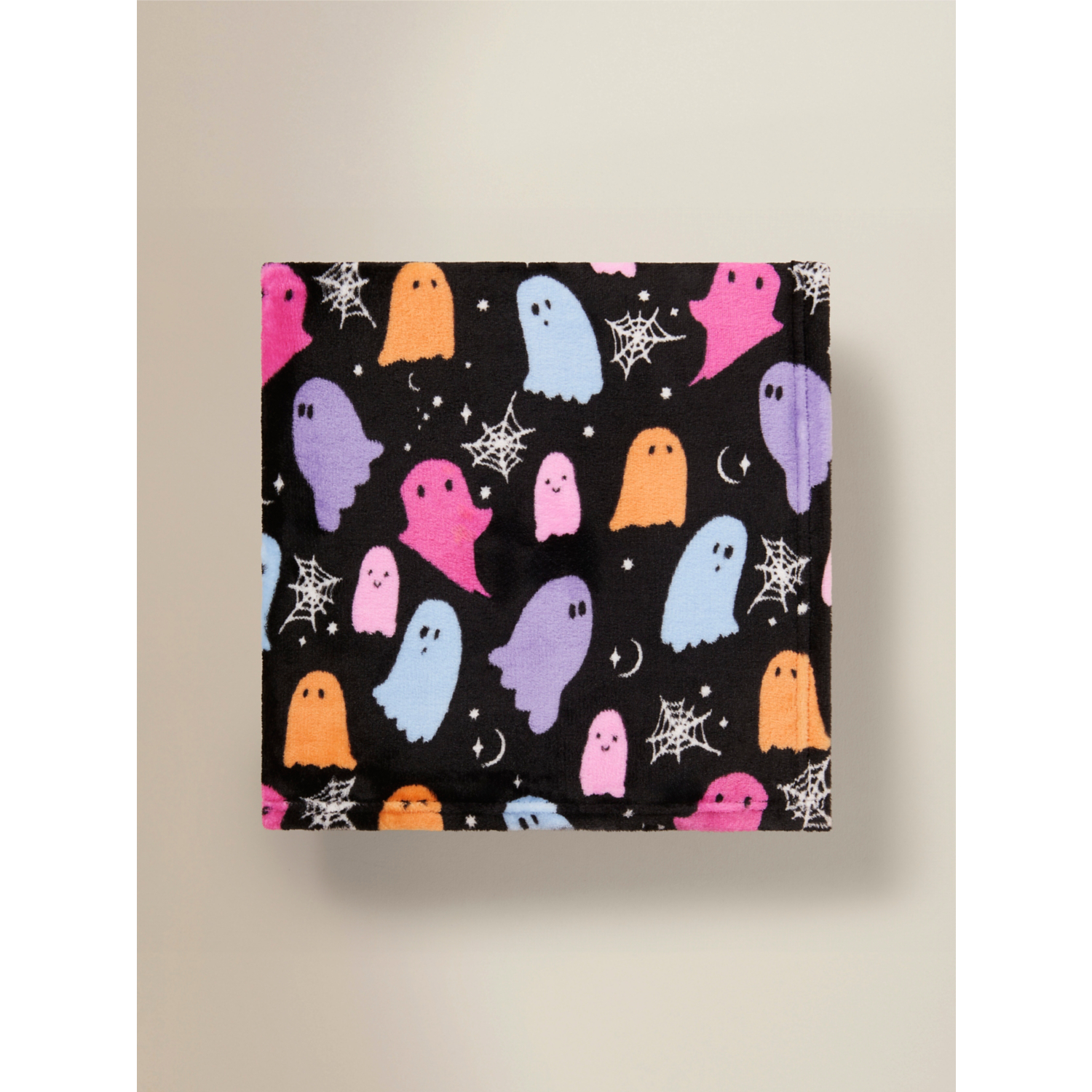 Ghost Black Summerween Super Soft Throw