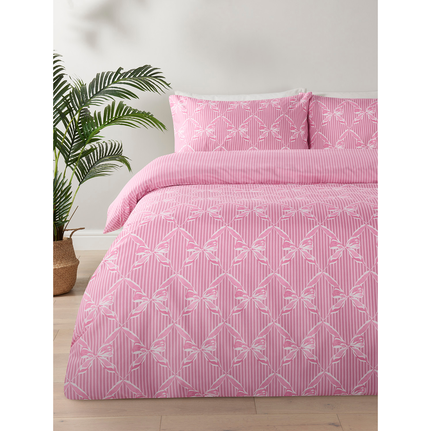 George Pink Microfibre Striped Bow Trellis Reversible Duvet Set