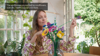 LEGO Icons Wildflower Bouquet Set for Adults 10313 Toys & Character