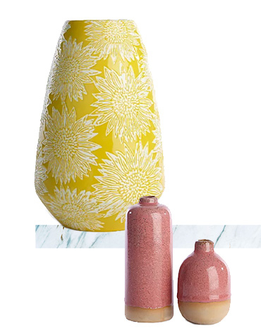 Accessorise your table with our beautiful selection of vases