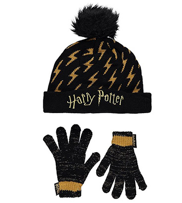 Potterheads will love this lightning bolt hat and shimmering gloves set