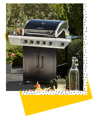 This Nexgrill BBQ has a 28 burger capacity and a side flush burner that lets you cook sauces and sides