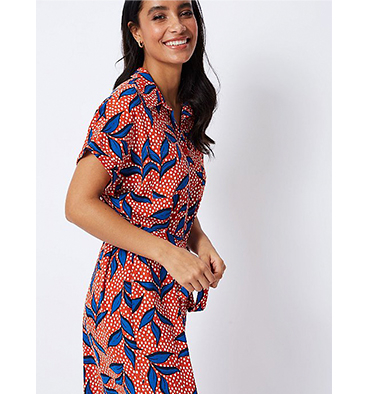 Stand out as the best-dressed guest in a printed dress