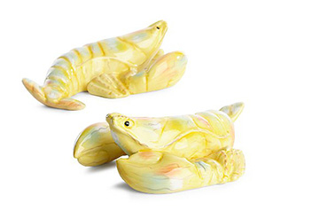 Accessorise shelves and coffee tables with this set of two ceramic lobster ornaments