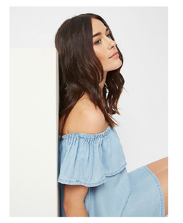 A light blue denim dress is the perfect way to show your love for the trend