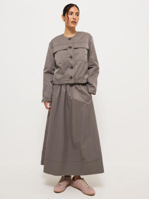 【未使用】THE TOE Peckham Jacket + Skirt Bitter Brown Donette Pleated Skirt | Suud Collection
