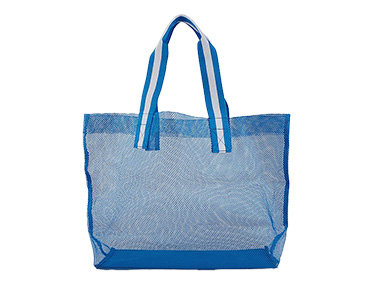 Whether you’re hitting the beach or the shops, this large mesh bag is a must