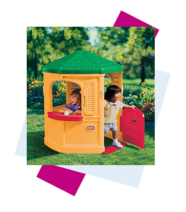 This Little Tikes Cozy Cottage Playhouse features home-like details such as large windows and a working Dutch door
