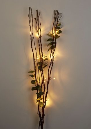 Lit brown leaf twig lights.