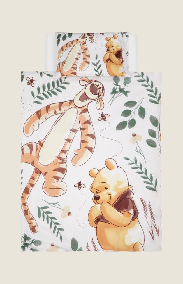 Disney Winnie the Pooh White Toddler Duvet Set