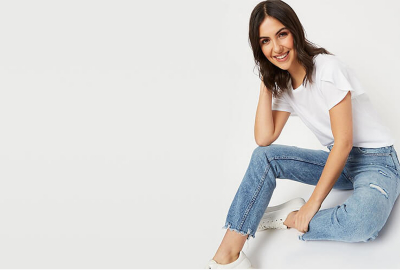 white relaxed fit jeans