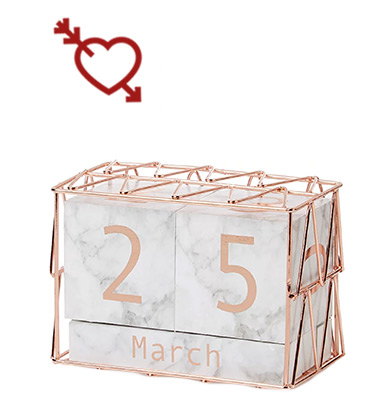 Count down the days to the wedding or hen party with this marble-effect calendar