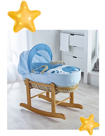 This Kinder Valley Elliot Elephant Moses Basket uses luxury polycotton with a soft padding surround to create a cosy sleeping space for your little one