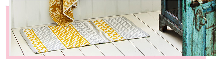 Add a striking feel to the bathroom with our range of bath rugs