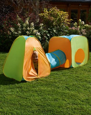 Kids pop up tent with tunnel.
