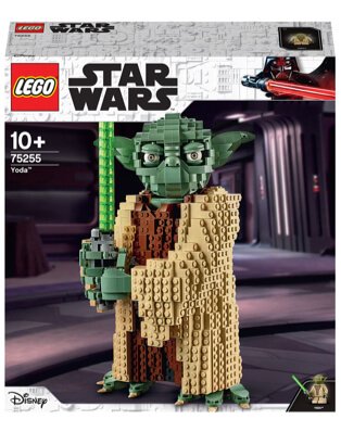 LEGO Star Wars 75255 Yoda Figure Attack.