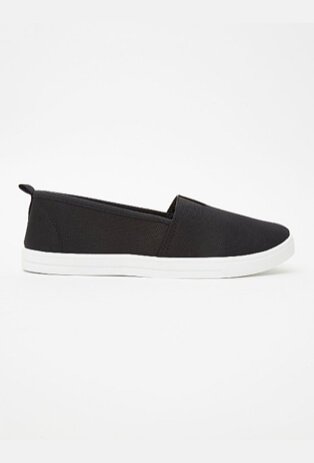 Black slip on pumps