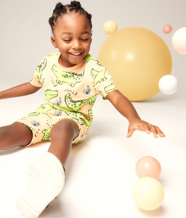 Asda holiday clothes deals