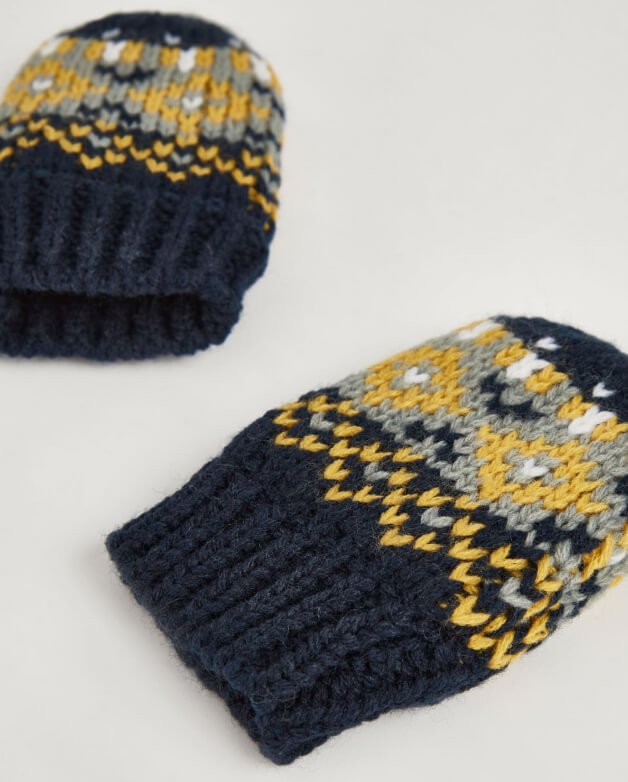 Navy Knitted Fairisle Mittens