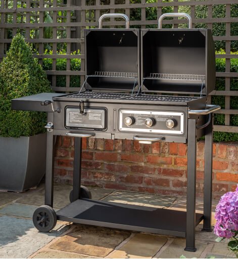 UniFlame Classic Big American Gas / Charcoal Three B Grill.