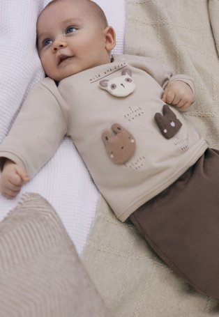 How to Dress Your Newborn for Spring Weather